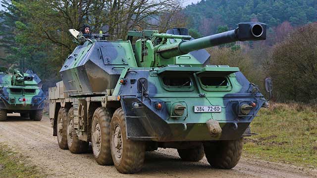 Ukraine and Slovakia are negotiating for 11 new Zuzana 2 artillery