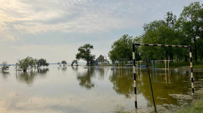 Mykolaiv is still with drinking water, Snihurivka area is under threat of flooding