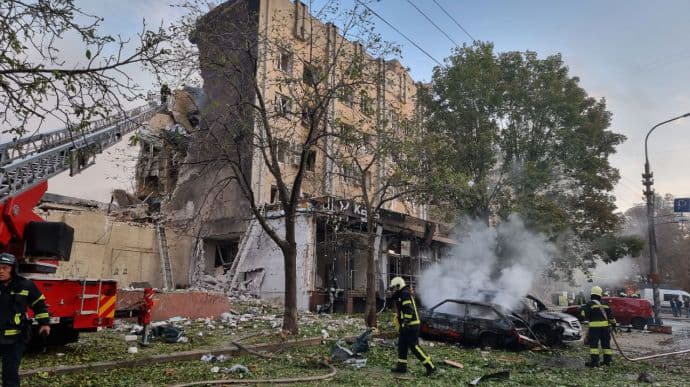 Missile wreckage falls on hotel and market in Cherkasy, causing injuries