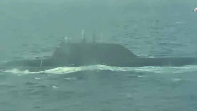 Russian nuclear submarine surfaced after crossing six Arctic seas